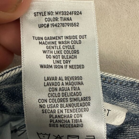 Seven7 Womens Size 12 Weekend Denim Shorts Distressed Frayed Hem - Picture 7 of 7